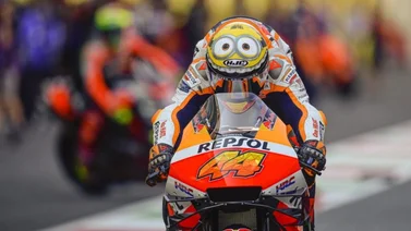 Aleix Espargaró y Aprilia sorprenden en la primera tanda