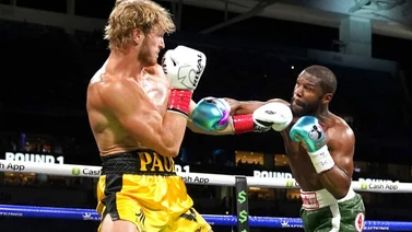 Vea aquí el monto que ganaba Floyd Mayweather Jr. por cada golpe asestado a Logan Paul