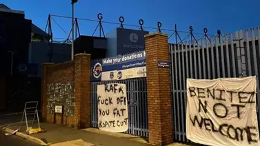 Colocan pancartas contra Benítez y su fichaje por el Everton Colocan pancartas contra Benítez y su fichaje por el Everton