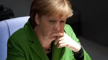 Merkel escéptica por los "estadios llenos" en países vecinos por la Eurocopa Merkel escéptica por los "estadios llenos" en países vecinos por la Eurocopa
