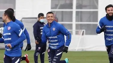 Alexis Sánchez viaja con selección de Chile para enfrentar a la de Brasil Alexis Sánchez viaja con selección de Chile para enfrentar a la de Brasil