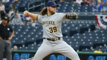 Cerveceros se apoyan en Burnes para extender a nueve triunfos seguidos Cerveceros se apoyan en Burnes para extender a nueve triunfos seguidos