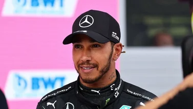 Hamilton prolonga su contrato con Mercedes hasta 2023