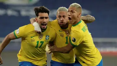 Neymar asegura que Brasil consiguió superar la adversidad de una expulsión Neymar asegura que Brasil consiguió superar la adversidad de una expulsión