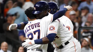 Altuve responde en la chiquita y es la diferencia a favor de Houston (+VIDEOS)