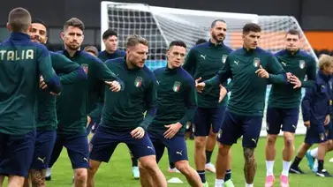 Italia estrecha la burbuja en Coverciano tras un caso de COVID-19 en la prensa Italia estrecha la burbuja en Coverciano tras un caso de COVID-19 en la prensa