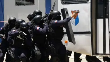 SWAT frustra atentado en juego de beisbol en EEUU SWAT frustra atentado en juego de beisbol en EEUU