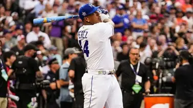 Salvador Pérez hace historia para los venezolanos en el Festival de Cuadrangulares (+VIDEO) Salvador Pérez hace historia para los venezolanos en el Festival de Cuadrangulares (+VIDEO)