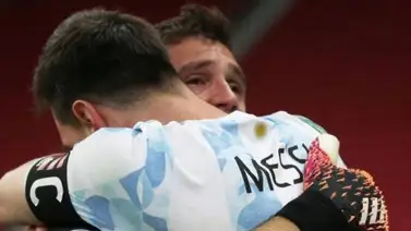 Dibu Martínez: "A Messi le quiero dar la vida, me quiero morir por él" Dibu Martínez: "A Messi le quiero dar la vida, me quiero morir por él"