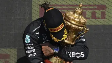 Hamilton es blanco de ataques racistas y el mundo de la F1 los condena Hamilton es blanco de ataques racistas y el mundo de la F1 los condena