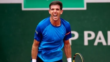 Federico Delbonis pasa a octavos sin apuros