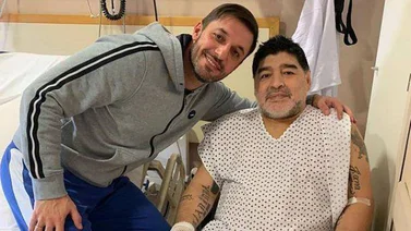 Exabogado de Maradona critica a hijas del astro tras ser apartado de la causa