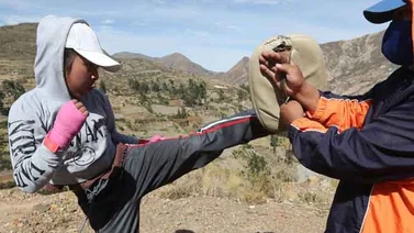 "Mano de piedra": La historia de niña boliviana inspirada en la UFC