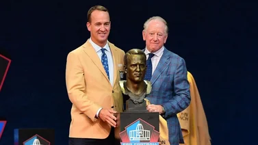 Manning lidera la ceremonia de inducción al Salón de la Fama