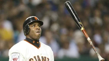 Este es uno de los récords de Barry Bonds que él mismo pulverizó rápidamente