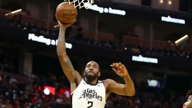 Leonard renueva con los Clippers por cuatro años
