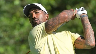 J. R. Smith, de campeón de la NBA a golfista universitario