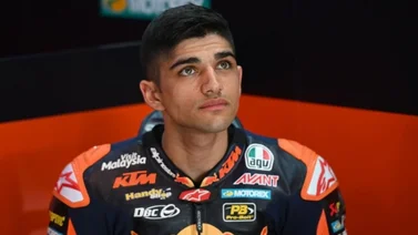 Martín "nueva pole" y récord