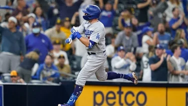 Pollock, con jonrón, sella triunfo de Dodgers en partido de seis horas