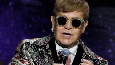 Dua Lipa, Eddie Vedder y Lil Nas X en el nuevo disco de Elton John