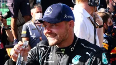 Valtteri Bottas se muda de equipo y firma con Alfa Romeo