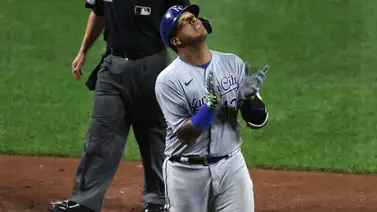 Salvador Pérez, ¡que fuerza tan real! (+Video) Salvador Pérez, ¡que fuerza tan real! (+Video)