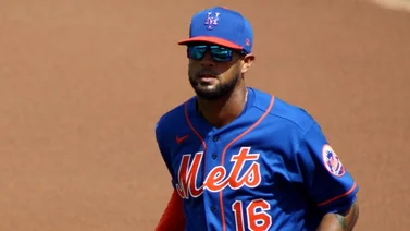 Cafecito Martínez juega y está activo en Triple-A