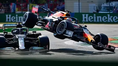 Coche de seguridad en pista por accidente de Verstappen y Hamilton Coche de seguridad en pista por accidente de Verstappen y Hamilton