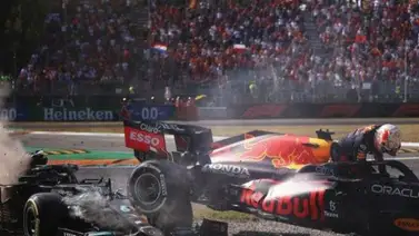 Verstappen: "Hamilton me hizo ir fuera de la pista" Verstappen: "Hamilton me hizo ir fuera de la pista"