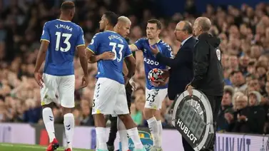 Salomón Rondón hizo su debut oficial en la victoria del Everton ante el Burnley Salomón Rondón hizo su debut oficial en la victoria del Everton ante el Burnley
