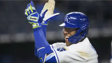Un Salvador dentro y fuera del campo real Un Salvador dentro y fuera del campo real