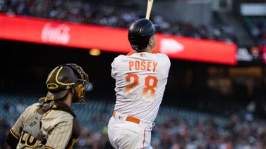 Posey jonronea en la victoria de los Gigantes