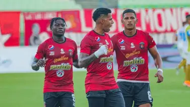 Caracas se da un festín y el vigente campeón sufre, pero aun es lider Caracas se da un festín y el vigente campeón sufre, pero aun es lider