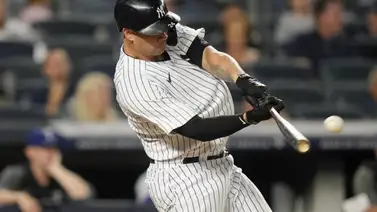 Yanquis vencen a Rangers y siguen peleando por postemporada Yanquis vencen a Rangers y siguen peleando por postemporada