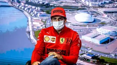 Sainz explica que era más urgente para Leclerc cambiar la unidad de potencia Sainz explica que era más urgente para Leclerc cambiar la unidad de potencia