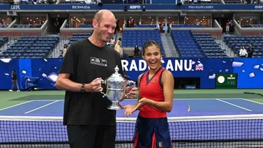 Raducanu no seguirá con el entrenador que la ayudó a ganar el US Open