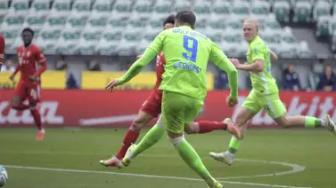 El Wolfsburgo encaja su primera derrota y pierde la segunda plaza El Wolfsburgo encaja su primera derrota y pierde la segunda plaza