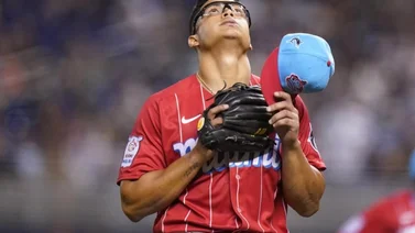 Con un Luzardo imbatible, los Marlins vencen a Filis