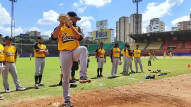 Lanzador Ronald Herrera se suma a la pretemporada de Leones Lanzador Ronald Herrera se suma a la pretemporada de Leones