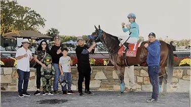 Mario Domínguez tuvo semana perfecta en Parx Racing