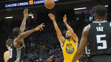 Los Warriors de Curry se mantienen invictos Los Warriors de Curry se mantienen invictos