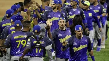 Navegantes del Magallanes celebra 104 años de historia