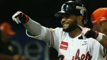 Caribes estallan y doman Leones en Puerto La Cruz Caribes estallan y doman Leones en Puerto La Cruz