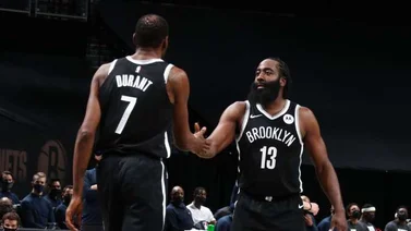Harden y Durant logran registros históricos