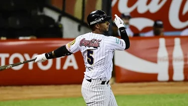 Caracas saca las garras y se impone con autoridad a Caribes