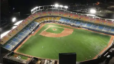 Así luce el espectacular Estadio Fórum La Guaira de noche Así luce el espectacular Estadio Fórum La Guaira de noche