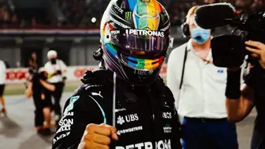 Lewis Hamilton acorta distancia y gana el Gran Premio de Qatar Lewis Hamilton acorta distancia y gana el Gran Premio de Qatar