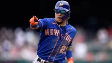 Los Mets siguen en conversación con Javy Báez