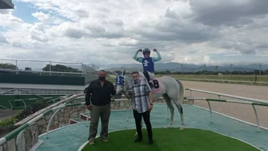 Ender Graciel y Osis Martínez pelean cabeza a cabeza la estadística del Hipódromo Nacional de Valencia