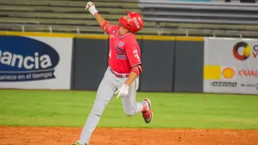 Cardenales explotan para castigar a las Águilas (+Videos) Cardenales explotan para castigar a las Águilas (+Videos)